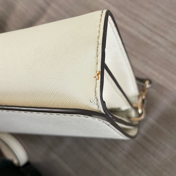 Tory Burch Crossover Bag - Picture 12 of 12